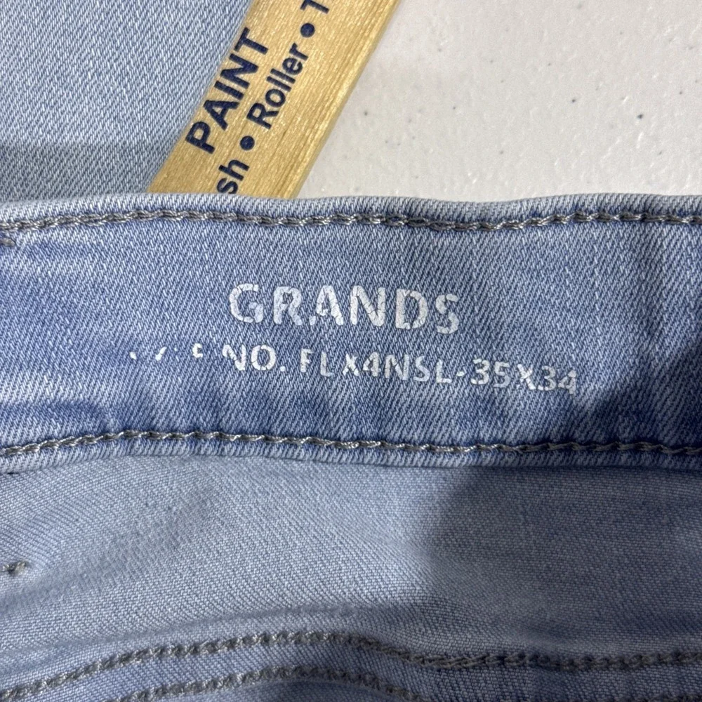 Mugsy Jeans doesn fit